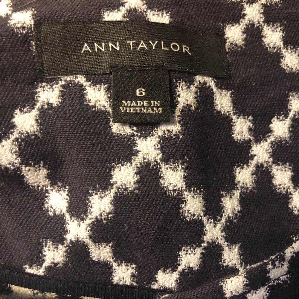 Jacket - Picture 4 of 6